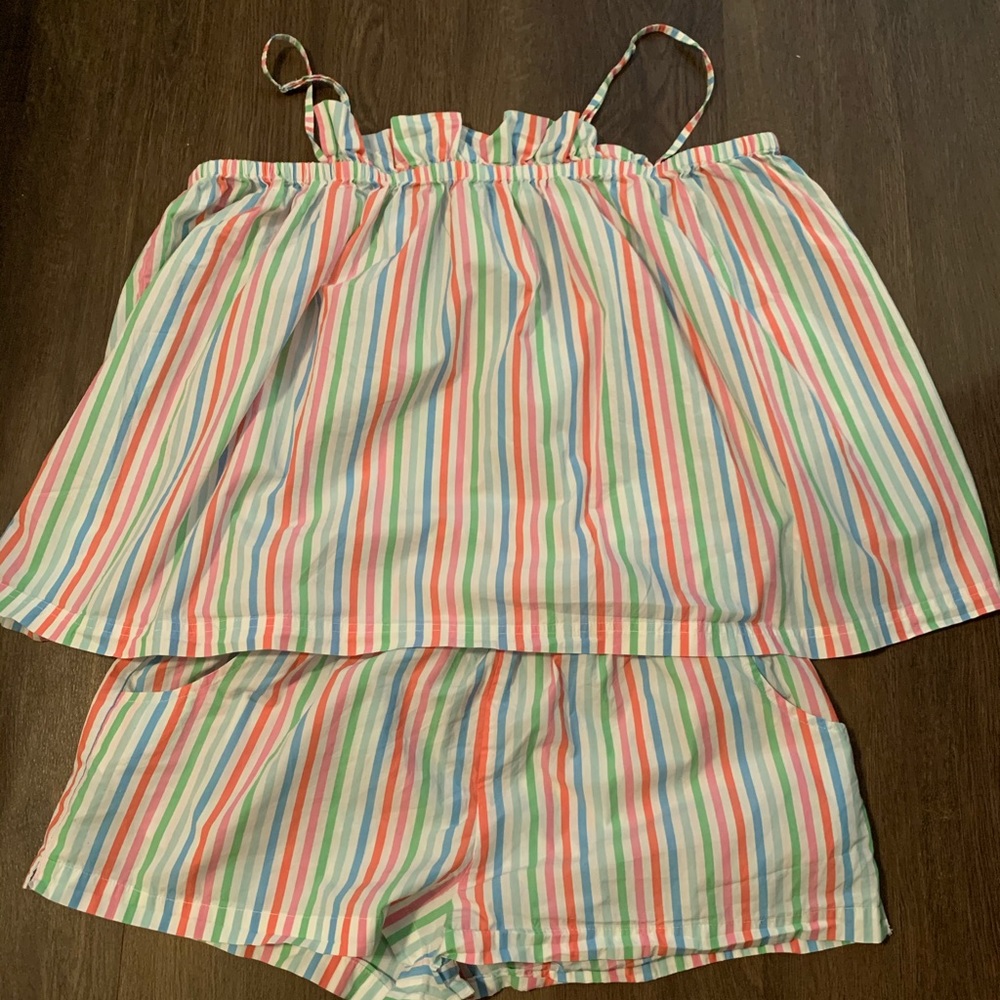Lake Pajamas Ruffle Shorts Set